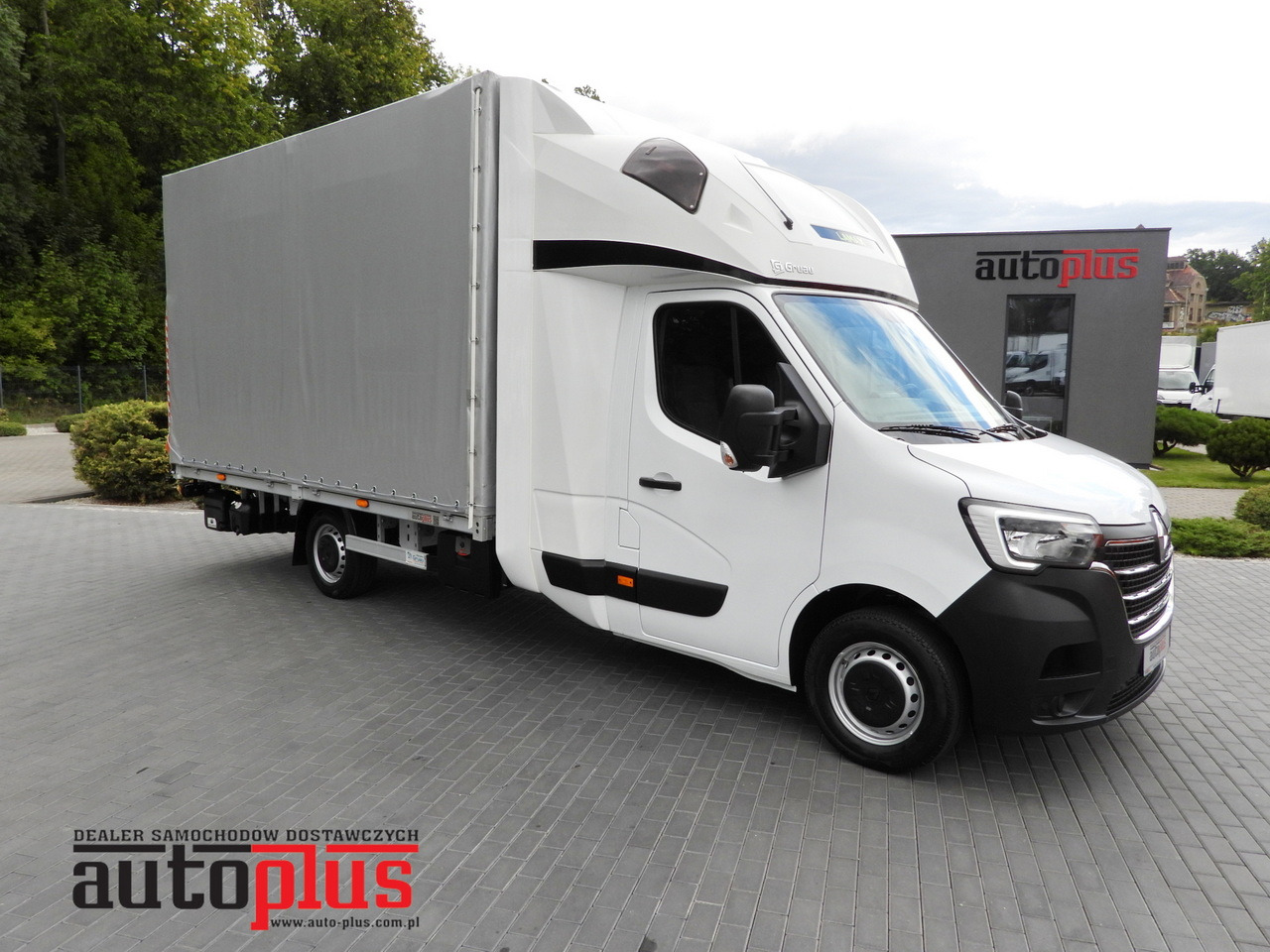 RENAULT MASTER TARPAULIN LIFT 10 PALLETS WEBASTO CRUISE CONTROL LED LIGHTS AIR CONDITIONING 165HP - Dostavno vozilo sa ceradom: slika 1 RENAULT MASTER TARPAULIN LIFT 10 PALLETS WEBASTO CRUISE CONTROL LED LIGHTS AIR CONDITIONING 165HP - Dostavno vozilo sa ceradom: slika 1
