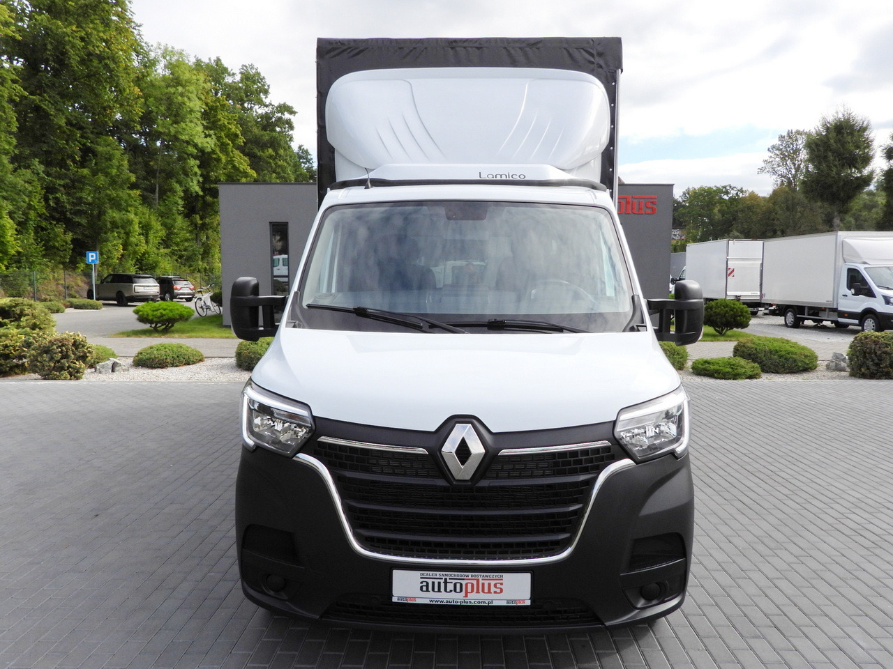 RENAULT MASTER TARPAULIN LIFT 8 PALLETS CRUISE CONTROL LED LIGHTS AIR CONDITIONING 145HP - Dostavno vozilo sa ceradom: slika 5 RENAULT MASTER TARPAULIN LIFT 8 PALLETS CRUISE CONTROL LED LIGHTS AIR CONDITIONING 145HP - Dostavno vozilo sa ceradom: slika 5