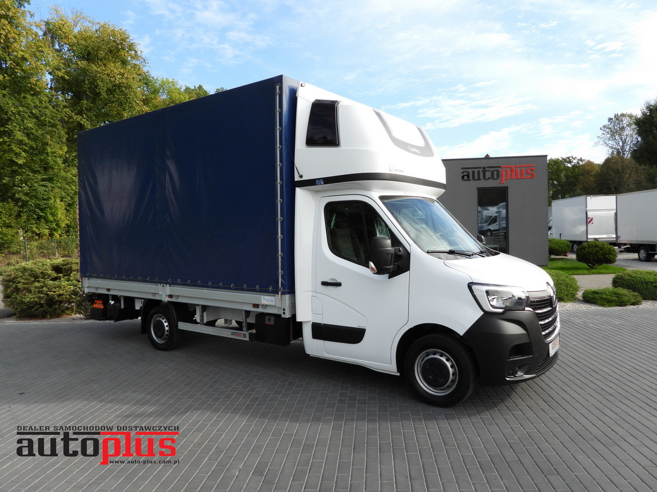 RENAULT MASTER TARPAULIN LIFT 9 PALLETS WEBASTO CRUISE CONTROL LED LIGHTS PNEUMATICS AIR CONDITIONING 165HP - Dostavno vozilo sa ceradom: slika 1 RENAULT MASTER TARPAULIN LIFT 9 PALLETS WEBASTO CRUISE CONTROL LED LIGHTS PNEUMATICS AIR CONDITIONING 165HP - Dostavno vozilo sa ceradom: slika 1