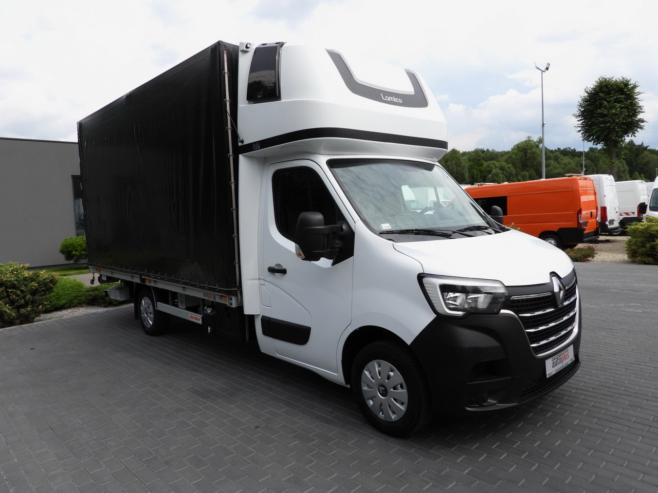 RENAULT MASTER TARPAULIN LIFT 9 PALLETS WEBASTO CRUISE CONTROL LED LIGHTS PNEUMATICS AIR CONDITIONING 165HP - Dostavno vozilo sa ceradom: slika 4 RENAULT MASTER TARPAULIN LIFT 9 PALLETS WEBASTO CRUISE CONTROL LED LIGHTS PNEUMATICS AIR CONDITIONING 165HP - Dostavno vozilo sa ceradom: slika 4