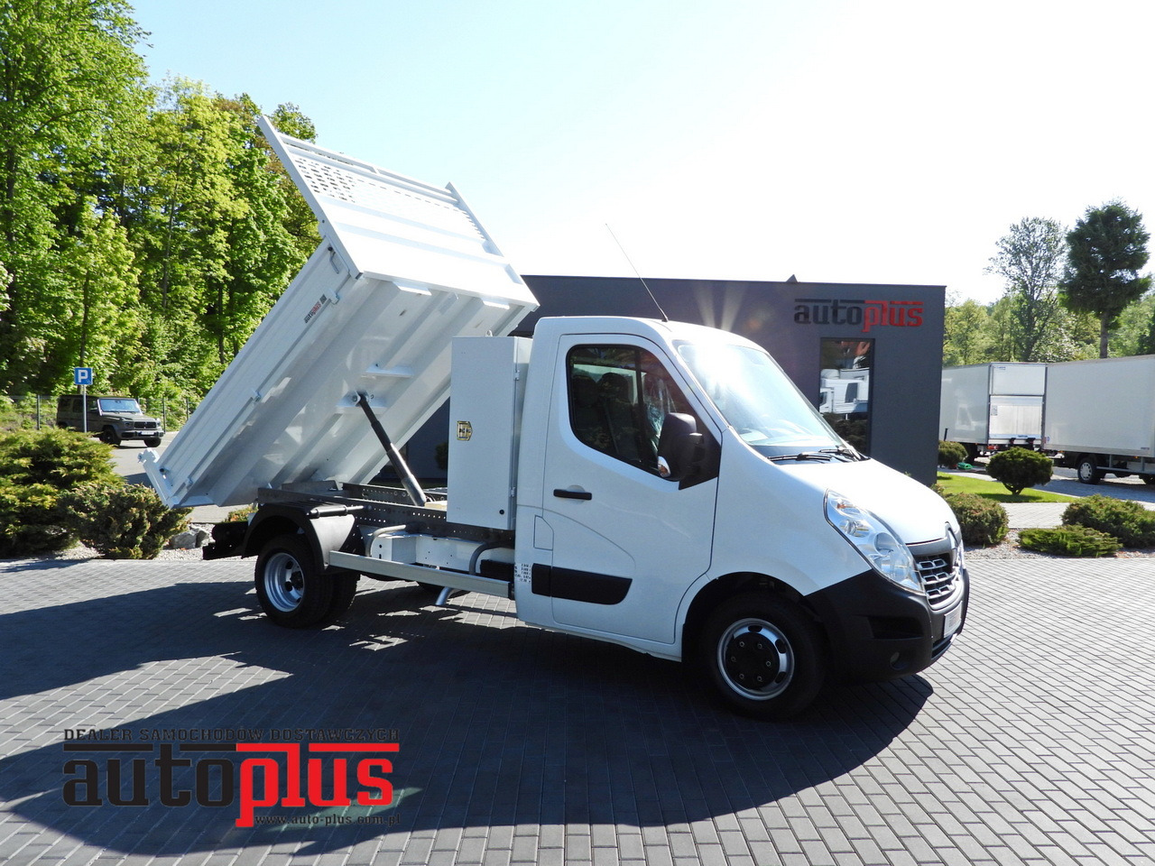 RENAULT MASTER TIPPER CRUISE CONTROL TWIN WHEELS AIR CONDITIONING  145HP - Dostavno vozilo kiper: slika 1 RENAULT MASTER TIPPER CRUISE CONTROL TWIN WHEELS AIR CONDITIONING  145HP - Dostavno vozilo kiper: slika 1