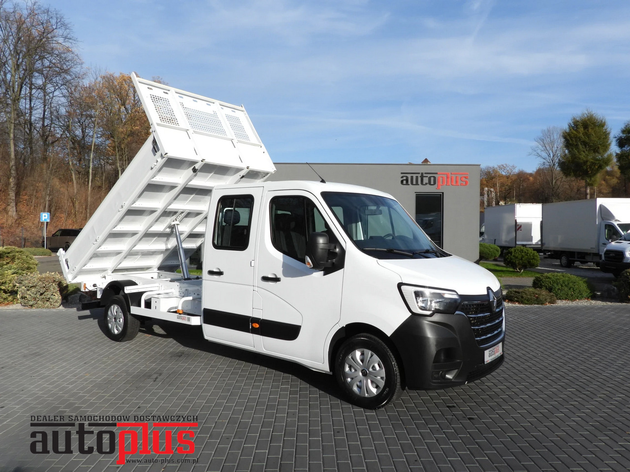 RENAULT MASTER TIPPER DOUBLE CABIN DOKA 6 SEATS CRUISE CONTROL LED LIGHTS AIR CONDITIONING 145HP - Dostavno vozilo kiper: slika 1 RENAULT MASTER TIPPER DOUBLE CABIN DOKA 6 SEATS CRUISE CONTROL LED LIGHTS AIR CONDITIONING 145HP - Dostavno vozilo kiper: slika 1
