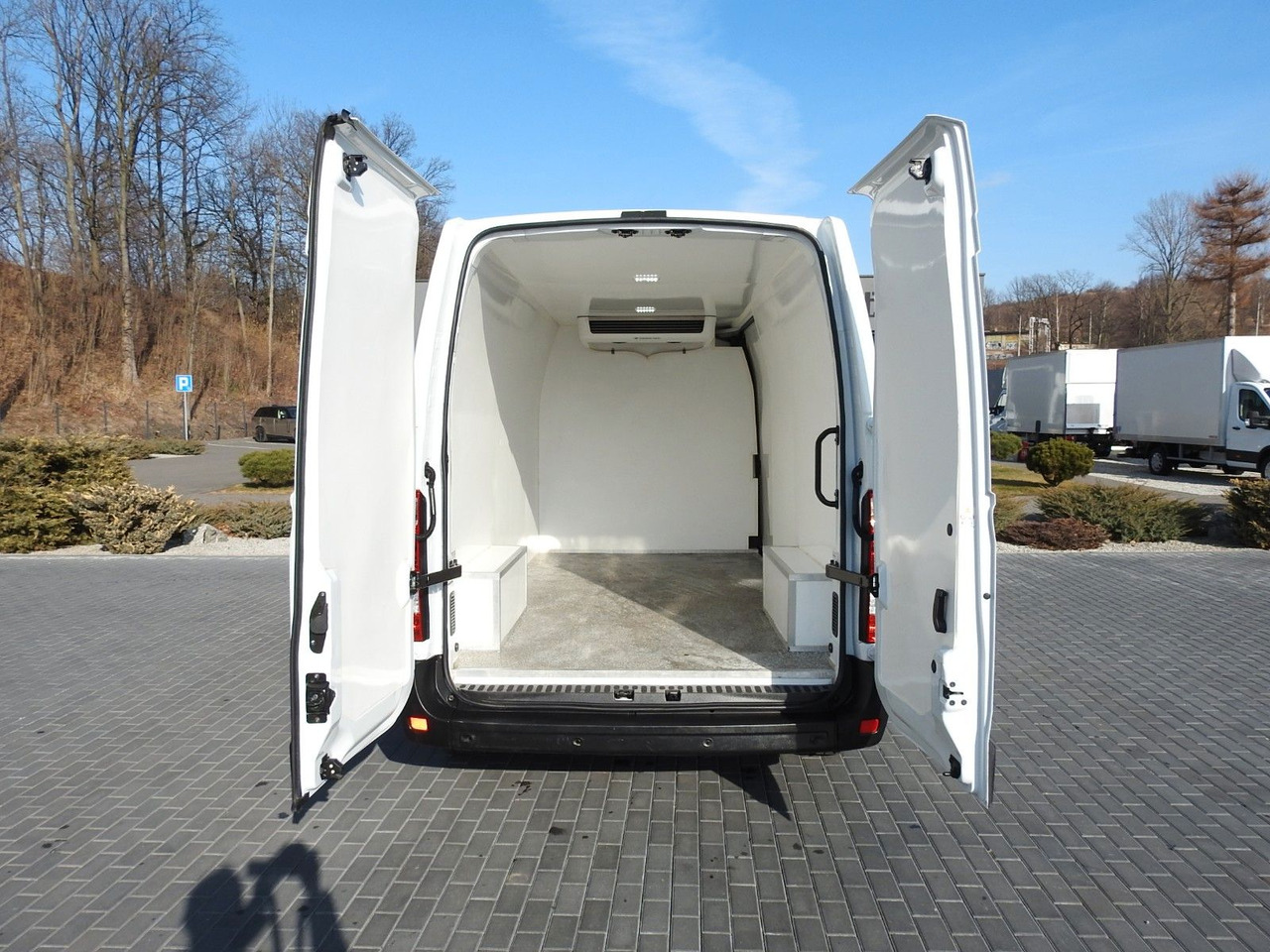 Dostavno vozilo hladnjača Renault MASTER  KÜHLKASTENWAGEN 0*C LED LICHTER  A/C Renault MASTER  KÜHLKASTENWAGEN 0*C LED LICHTER  A/C: slika 12