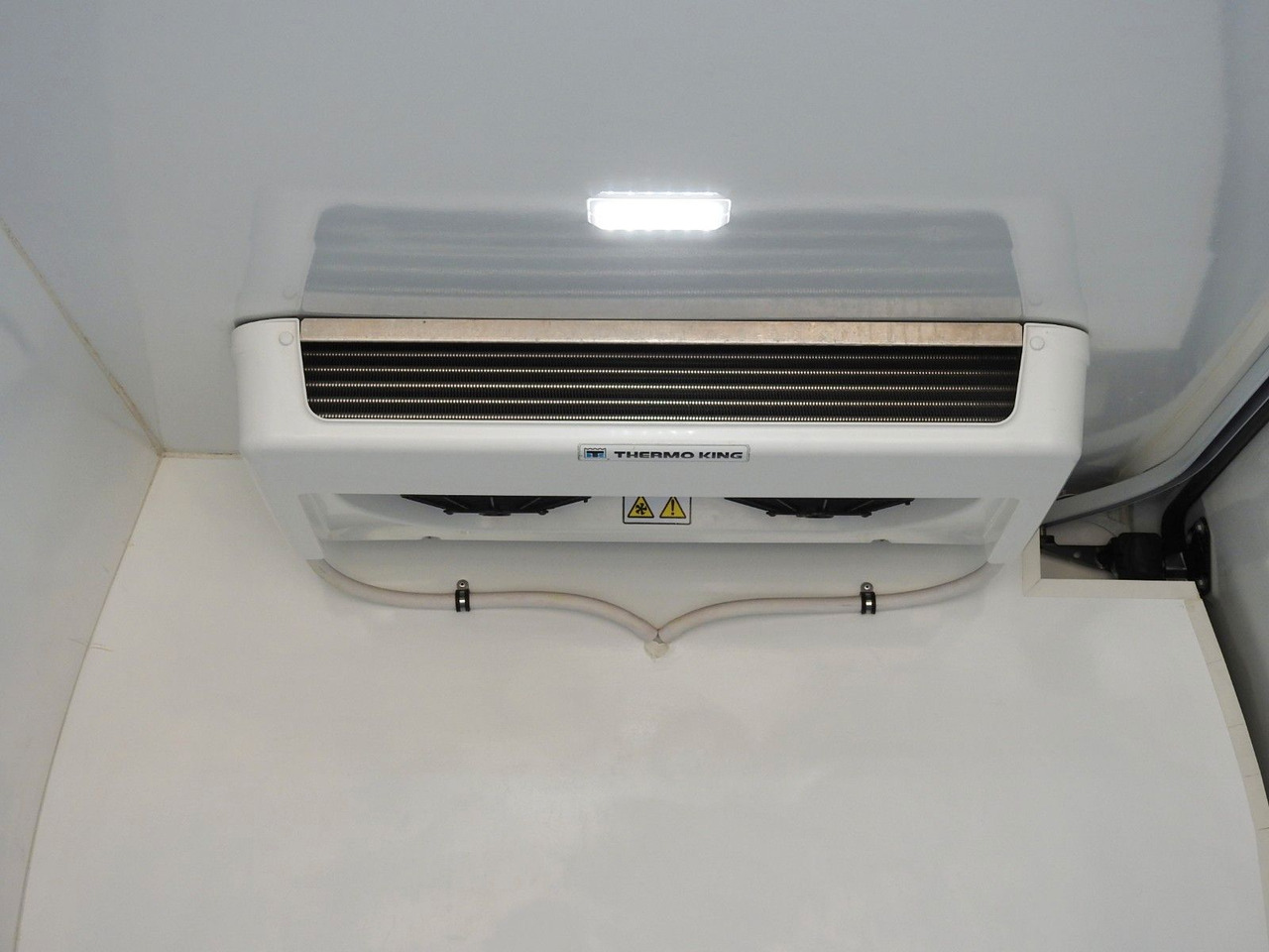 Dostavno vozilo hladnjača Renault MASTER  KÜHLKASTENWAGEN 0*C LED LICHTER  A/C Renault MASTER  KÜHLKASTENWAGEN 0*C LED LICHTER  A/C: slika 18