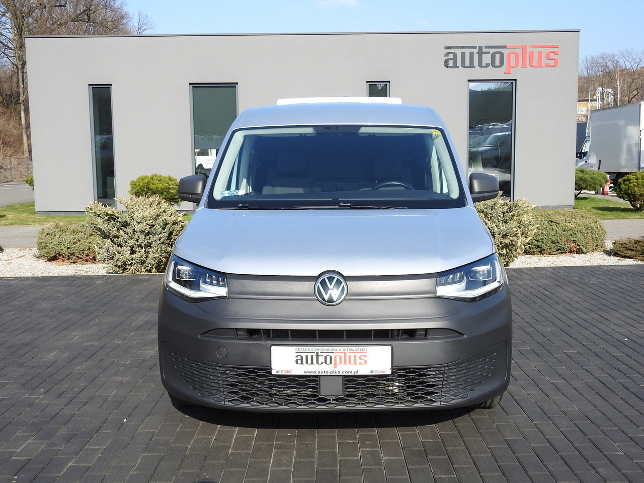 VOLKSWAGEN CADDY REFRIGERATOR VAN -20*C HEATING FUNCTION POWER SUPPLY 230V CRUISE CONTROL LED LIGHTS AIR CONDITIONING 100HP - Dostavno vozilo hladnjača: slika 5 VOLKSWAGEN CADDY REFRIGERATOR VAN -20*C HEATING FUNCTION POWER SUPPLY 230V CRUISE CONTROL LED LIGHTS AIR CONDITIONING 100HP - Dostavno vozilo hladnjača: slika 5
