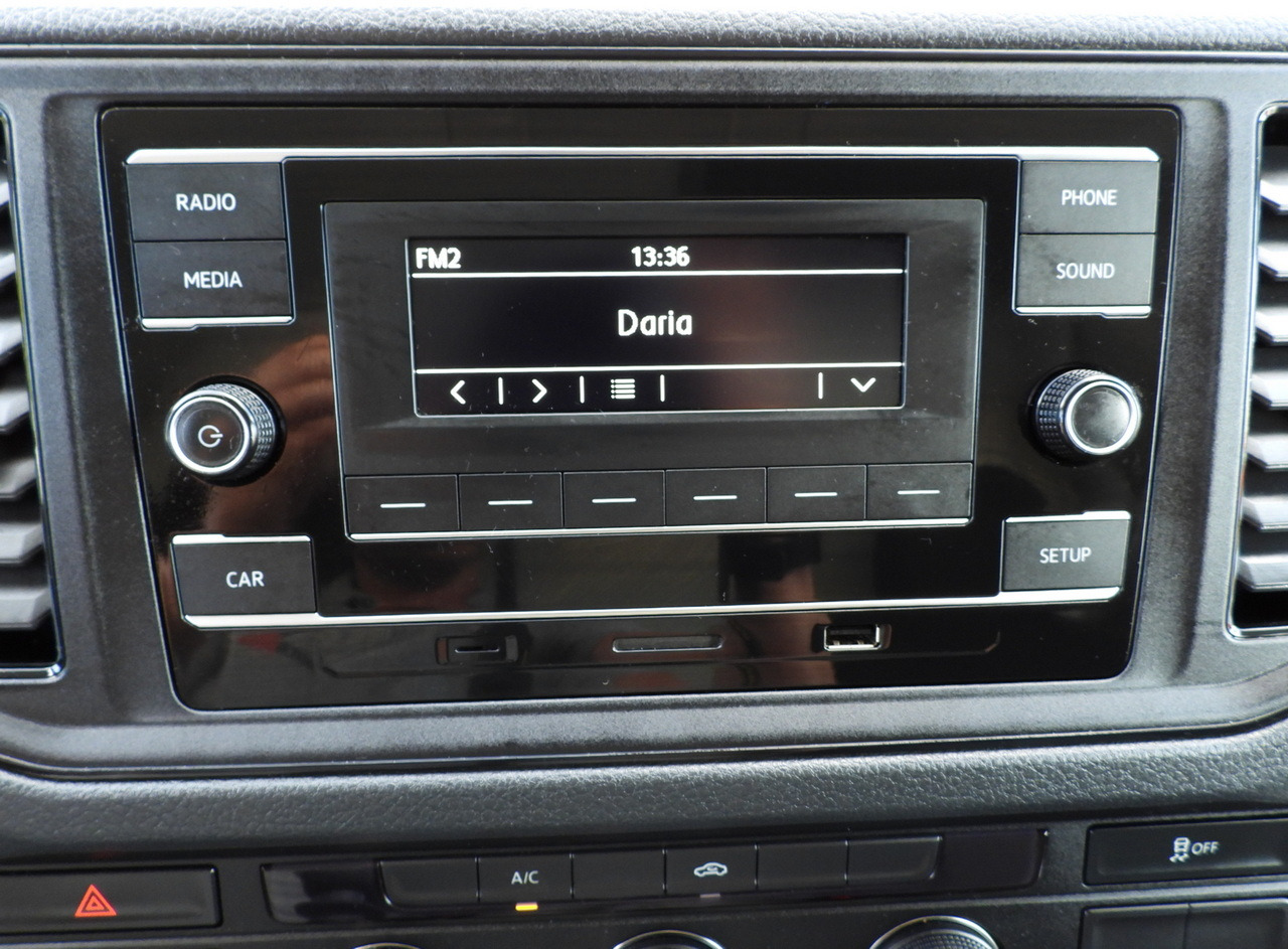 Lizing VOLKSWAGEN CRAFTER TARPAULIN LIFT 8 PALLETS WEBASTO CRUISE CONTROL LED LIGHTS AIR CONDITIONING  180HP VOLKSWAGEN CRAFTER TARPAULIN LIFT 8 PALLETS WEBASTO CRUISE CONTROL LED LIGHTS AIR CONDITIONING  180HP: slika 39