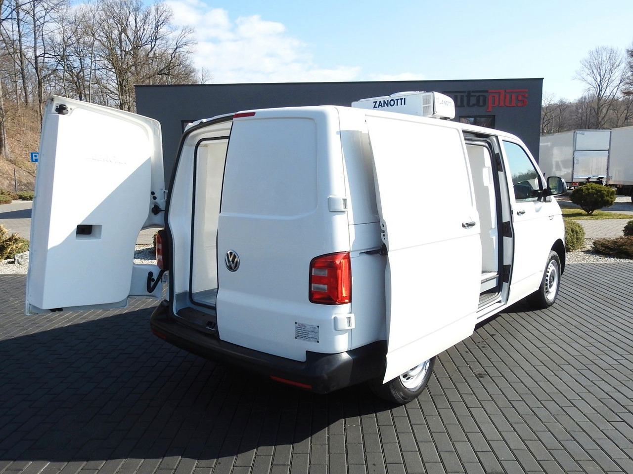 Volkswagen TRANSPORTER T6 KÜHLKASTENWAGEN 0*C TEMPOMAT - Dostavno vozilo hladnjača: slika 3 Volkswagen TRANSPORTER T6 KÜHLKASTENWAGEN 0*C TEMPOMAT - Dostavno vozilo hladnjača: slika 3