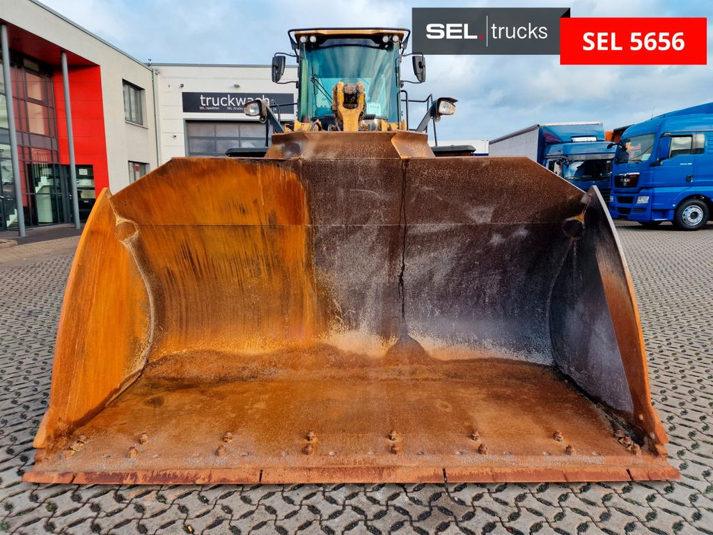 CAT 972MXE CAT 972MXE - Utovarivač točkaš: slika 3 CAT 972MXE CAT 972MXE - Utovarivač točkaš: slika 3