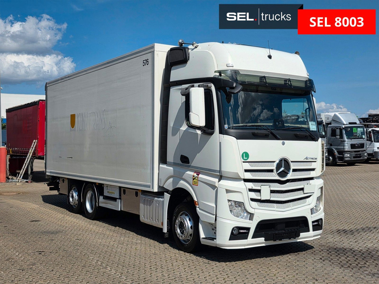 Mercedes-Benz Actros 2543 /Retarder/Ldbw/Konvekta/Lenkachse - Kamion sa zatvorenim sandukom: slika 3 Mercedes-Benz Actros 2543 /Retarder/Ldbw/Konvekta/Lenkachse - Kamion sa zatvorenim sandukom: slika 3