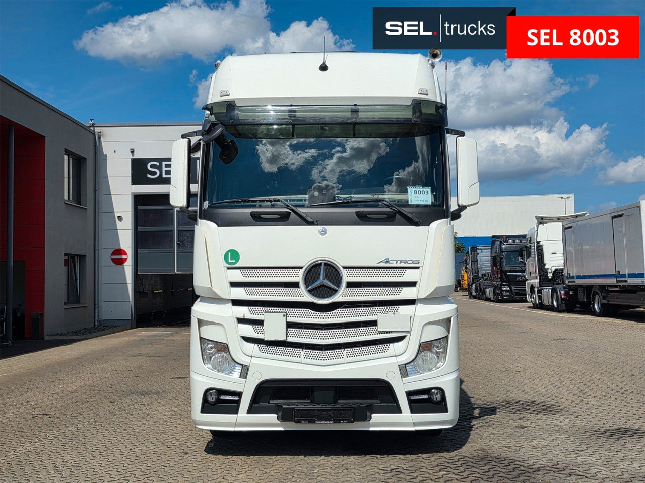 Mercedes-Benz Actros 2543 /Retarder/Ldbw/Konvekta/Lenkachse - Kamion sa zatvorenim sandukom: slika 2 Mercedes-Benz Actros 2543 /Retarder/Ldbw/Konvekta/Lenkachse - Kamion sa zatvorenim sandukom: slika 2