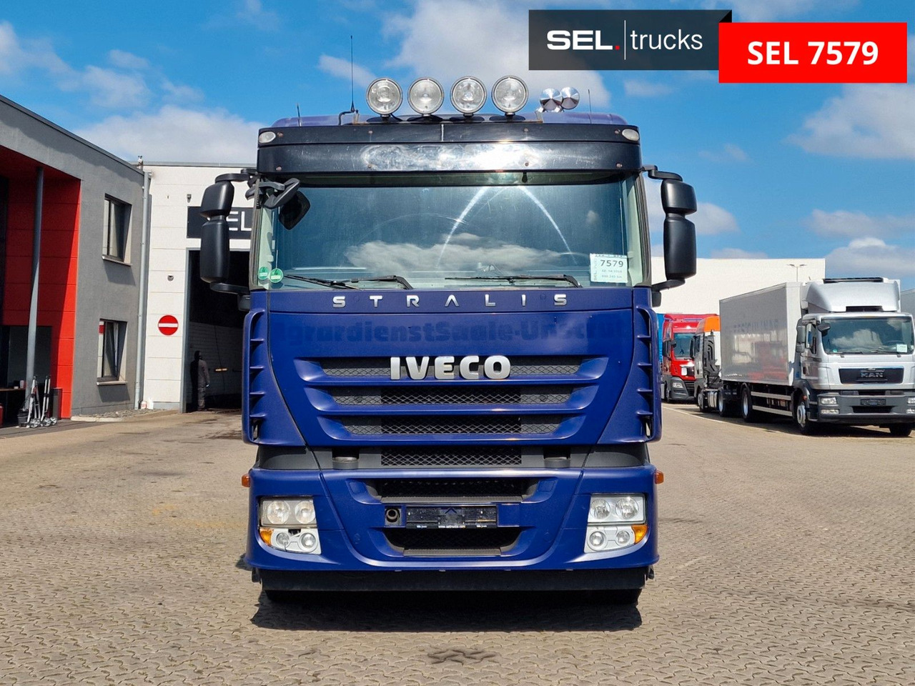 Iveco Stralis 420 / Nebenabtrieb / Kipphydraulik / LOF - Tegljač: slika 2 Iveco Stralis 420 / Nebenabtrieb / Kipphydraulik / LOF - Tegljač: slika 2