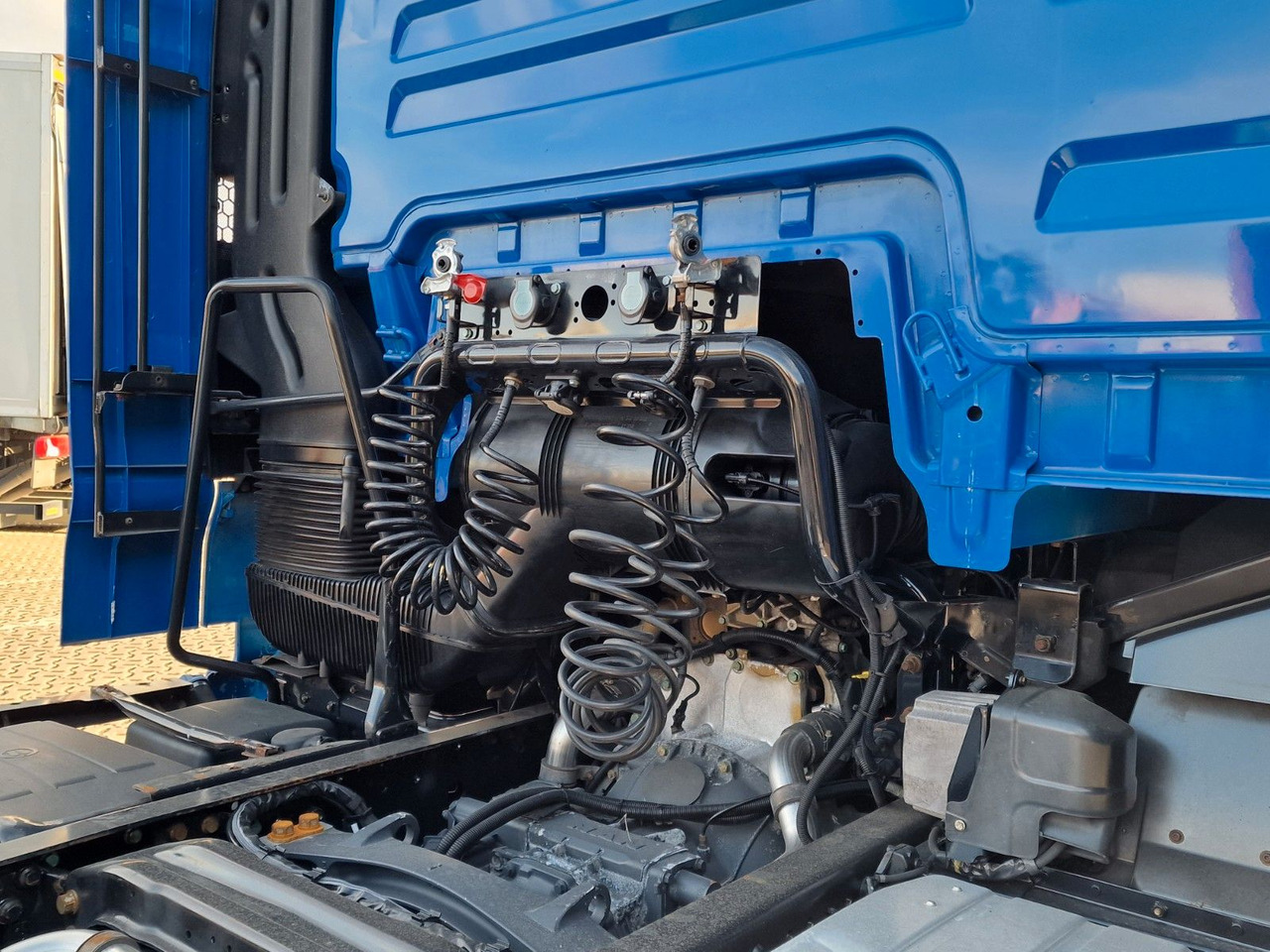 Tegljač MAN TGX 18.460 4X2 LLS-U / Retarder / 2 Tanks: slika 11