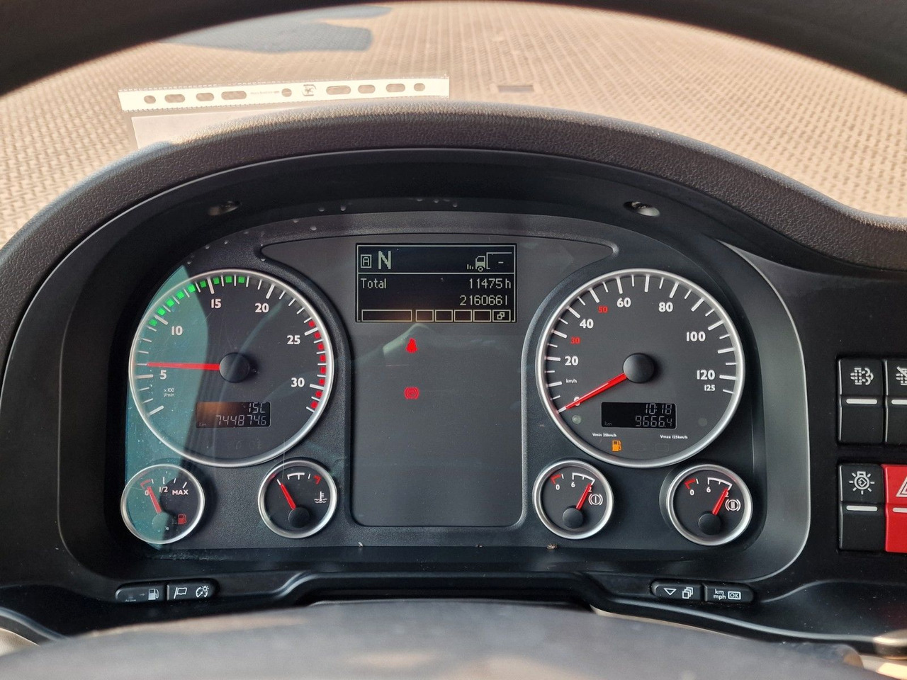 Tegljač MAN TGX 18.460 4X2 LLS-U / Retarder / 2 Tanks: slika 24