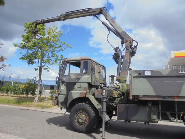 Kamion sa dizalicom DAF 6X6 + HIAB CRANE: slika 20