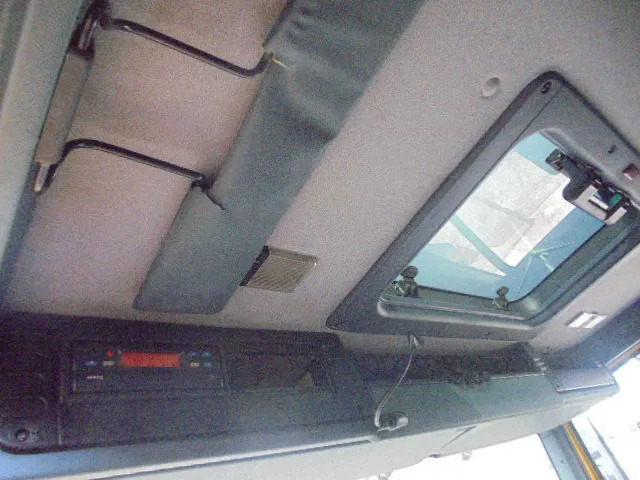 Lizing DAF 75.240 75 240 6X2 DAF 75.240 75 240 6X2: slika 12