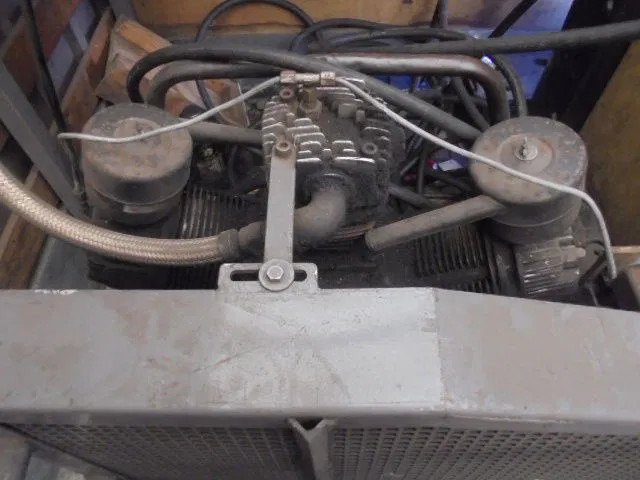 DAF LF 45 150 NL TRUCK SERVICE TRUCK SERVICE TRUCK MET COMPRESSOR - Kamion sa zatvorenim sandukom: slika 3 DAF LF 45 150 NL TRUCK SERVICE TRUCK SERVICE TRUCK MET COMPRESSOR - Kamion sa zatvorenim sandukom: slika 3