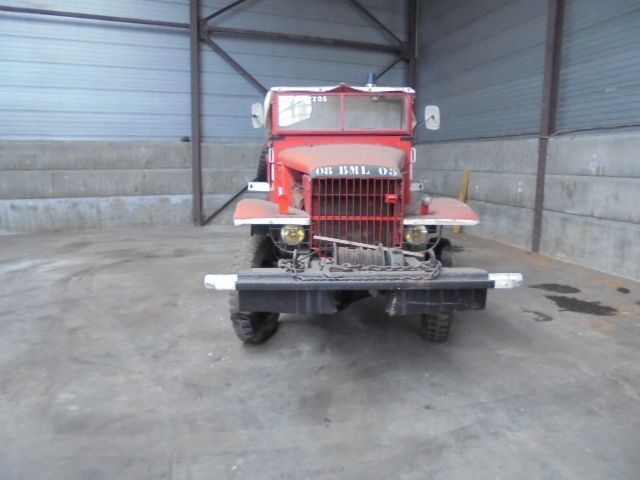 GMC CCKW 353 6X6 - Kamion cisterna: slika 2 GMC CCKW 353 6X6 - Kamion cisterna: slika 2