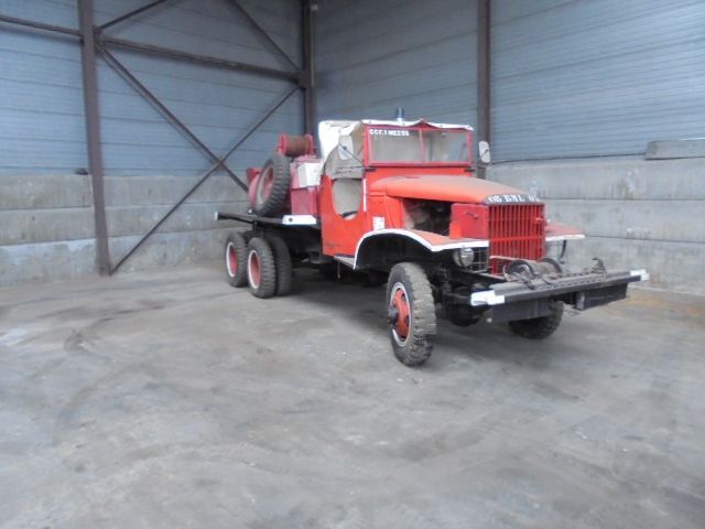 GMC CCKW 353 6X6 - Kamion cisterna: slika 1 GMC CCKW 353 6X6 - Kamion cisterna: slika 1