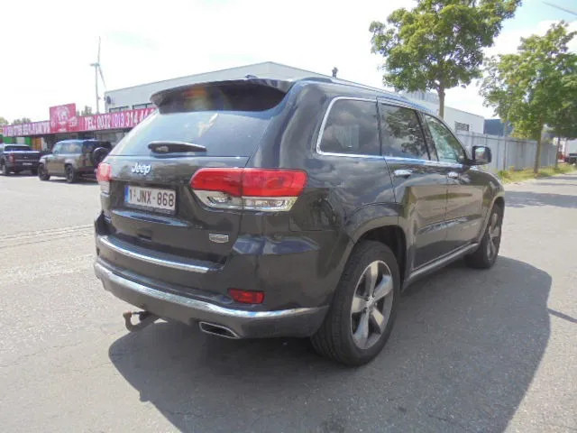 Jeep Grand Cherokee 4X4 SUMMIT EDITION 3.0 LTR V6 - SUV: slika 5 Jeep Grand Cherokee 4X4 SUMMIT EDITION 3.0 LTR V6 - SUV: slika 5