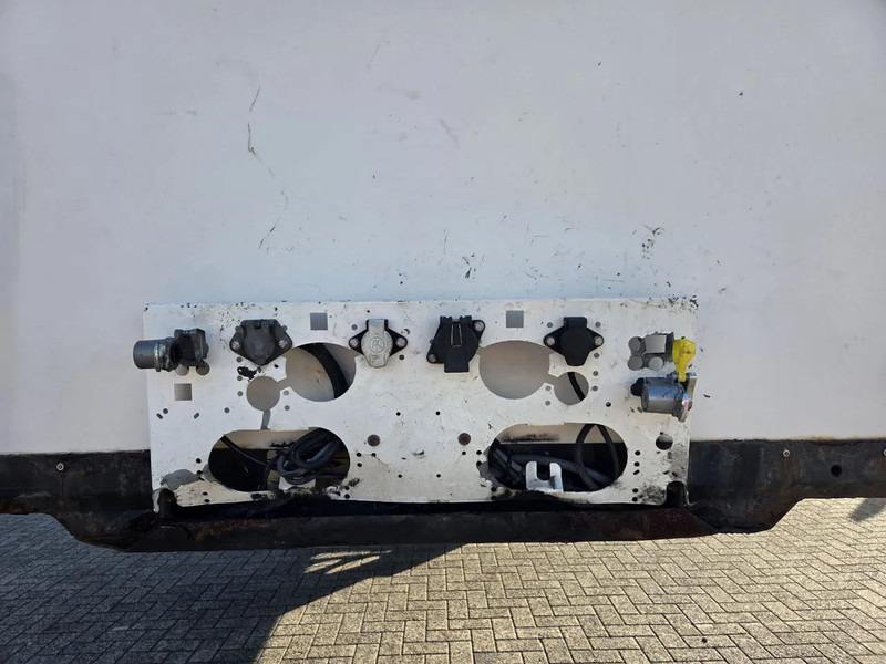 Krone SZ NL KENTEKEN - Poluprikolica sa zatvorenim sandukom: slika 5 Krone SZ NL KENTEKEN - Poluprikolica sa zatvorenim sandukom: slika 5