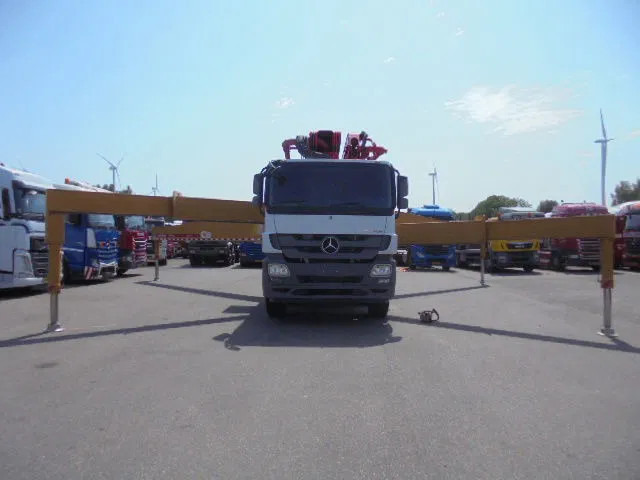 Mercedes-Benz Actros 4144 8X4 SANY 56M BETONPOMP - Auto pumpa za beton: slika 3 Mercedes-Benz Actros 4144 8X4 SANY 56M BETONPOMP - Auto pumpa za beton: slika 3