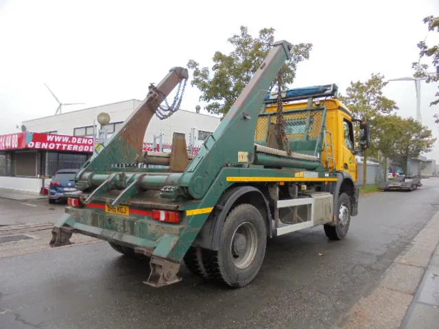 Mercedes-Benz Antos 1824 4X2 - Kamion sa kablovskim sistemom: slika 4 Mercedes-Benz Antos 1824 4X2 - Kamion sa kablovskim sistemom: slika 4