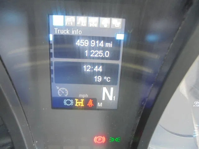 Istovarivač Mercedes-Benz Arocs 3340 8X4: slika 20