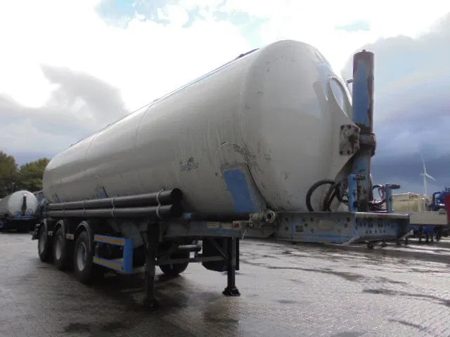 SPITZER BP SK 50 - Poluprikolica cisterna: slika 5 SPITZER BP SK 50 - Poluprikolica cisterna: slika 5