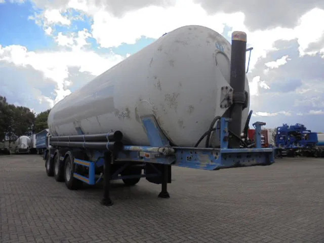 SPITZER BP SK 50 - Poluprikolica cisterna: slika 3 SPITZER BP SK 50 - Poluprikolica cisterna: slika 3