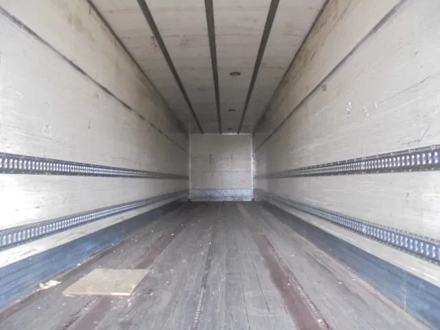 Smit ST0 1230 - Poluprikolica sa zatvorenim sandukom: slika 5 Smit ST0 1230 - Poluprikolica sa zatvorenim sandukom: slika 5