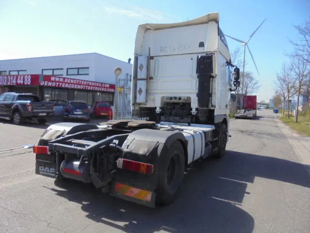 DAF XF 105.460 SUPERSPACE - Tegljač: slika 4 DAF XF 105.460 SUPERSPACE - Tegljač: slika 4