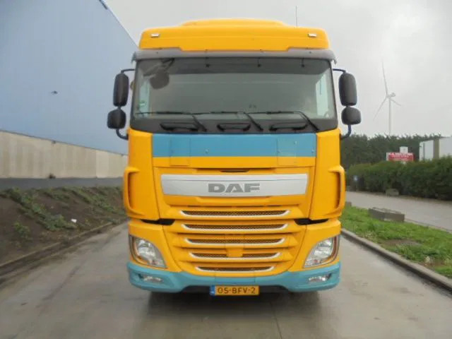 DAF XF 440 - Tegljač: slika 2 DAF XF 440 - Tegljač: slika 2
