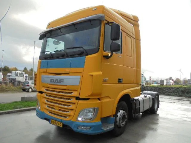 DAF XF 440 - Tegljač: slika 1 DAF XF 440 - Tegljač: slika 1