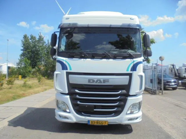 DAF XF 440 - Tegljač: slika 2 DAF XF 440 - Tegljač: slika 2