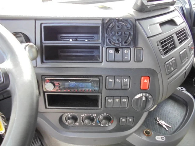 Tegljač DAF XF 440 EUR6: slika 13