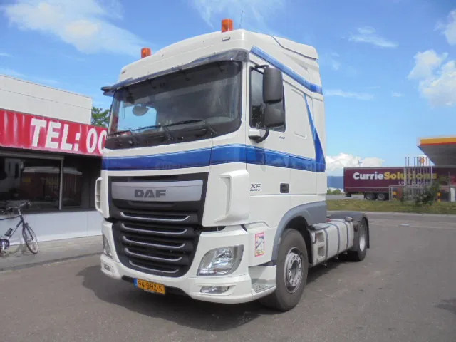 DAF XF 440 NL TRUCK - Tegljač: slika 1 DAF XF 440 NL TRUCK - Tegljač: slika 1