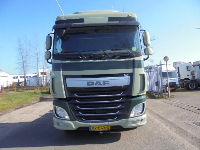 DAF XF 440 NL TRUCK - Tegljač: slika 2 DAF XF 440 NL TRUCK - Tegljač: slika 2