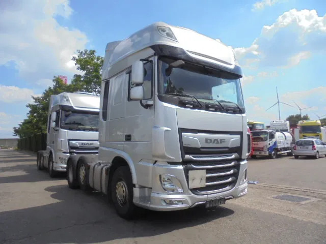 DAF XF 450 FTG 6X2 SUPER SPACE - Tegljač: slika 3 DAF XF 450 FTG 6X2 SUPER SPACE - Tegljač: slika 3
