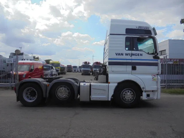 Tegljač MAN TGX 26.500 XXL TUV APK 03-26 NL TRUCK 16X IN STOCK: slika 16 Tegljač MAN TGX 26.500 XXL TUV APK 03-26 NL TRUCK 16X IN STOCK: slika 16