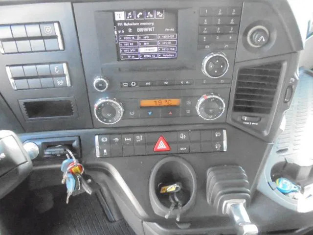 Lizing Mercedes-Benz Actros 1843 Mercedes-Benz Actros 1843: slika 11