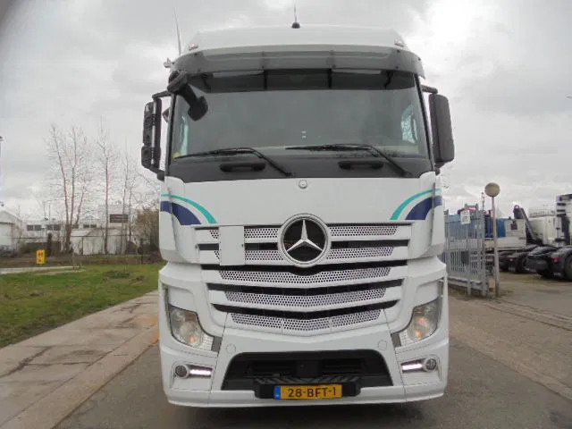 Mercedes-Benz Actros 1943 LS - Tegljač: slika 2 Mercedes-Benz Actros 1943 LS - Tegljač: slika 2