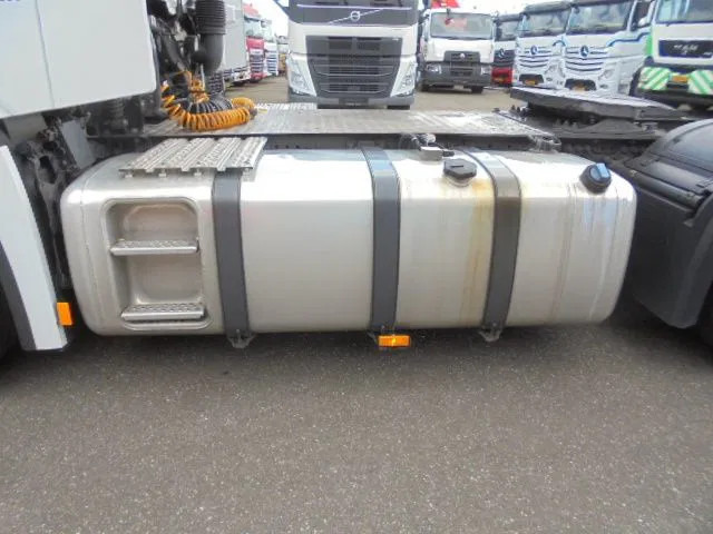 Tegljač Mercedes-Benz Actros 1943 LS EUR6: slika 10