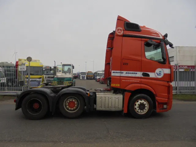 Mercedes-Benz Actros 2645 NL TRUCK - Tegljač: slika 4 Mercedes-Benz Actros 2645 NL TRUCK - Tegljač: slika 4
