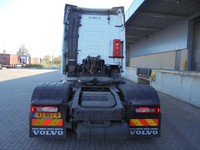 Volvo FH 13.420 NL TRUCK - Tegljač: slika 5 Volvo FH 13.420 NL TRUCK - Tegljač: slika 5