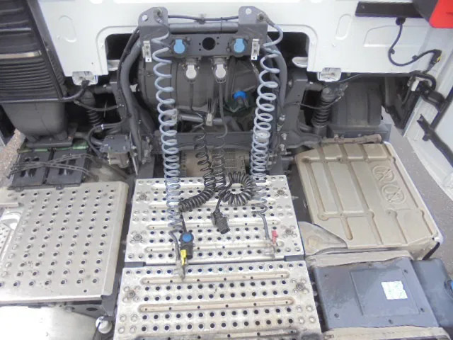 Lizing Volvo FH 420 NL TRUCK APK 09-26 Volvo FH 420 NL TRUCK APK 09-26: slika 16 Lizing Volvo FH 420 NL TRUCK APK 09-26 Volvo FH 420 NL TRUCK APK 09-26: slika 16