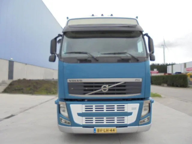 Volvo FH 440 EUR5 - Tegljač: slika 2 Volvo FH 440 EUR5 - Tegljač: slika 2