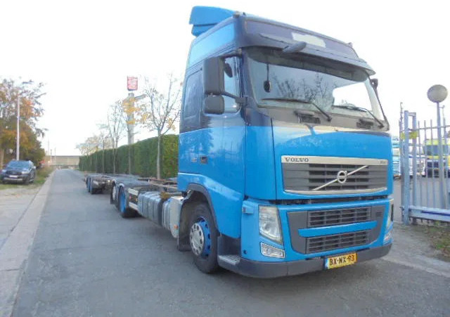 Volvo FH 420 6X2 NL TRUCK - Kamion za prevoz kontejnera/ Kamion sa promenjivim sandukom: slika 3 Volvo FH 420 6X2 NL TRUCK - Kamion za prevoz kontejnera/ Kamion sa promenjivim sandukom: slika 3