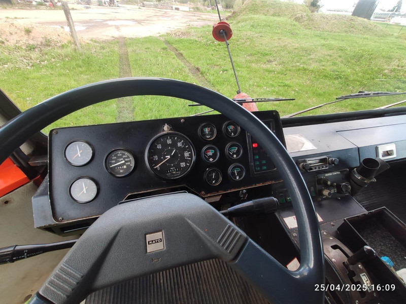 Kato KA400E - Autodizalica: slika 4 Kato KA400E - Autodizalica: slika 4