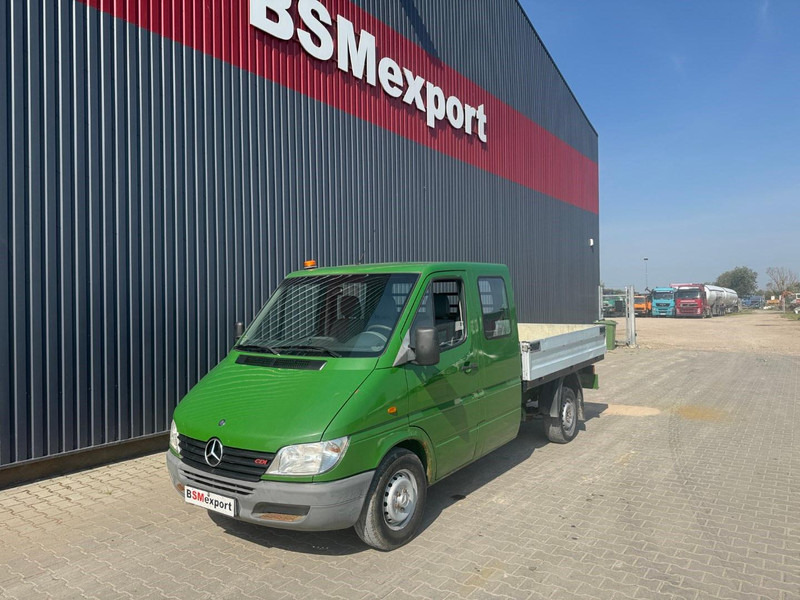 Mercedes-Benz Sprinter 313 - Dostavno vozilo s ravnom platformom: slika 1 Mercedes-Benz Sprinter 313 - Dostavno vozilo s ravnom platformom: slika 1