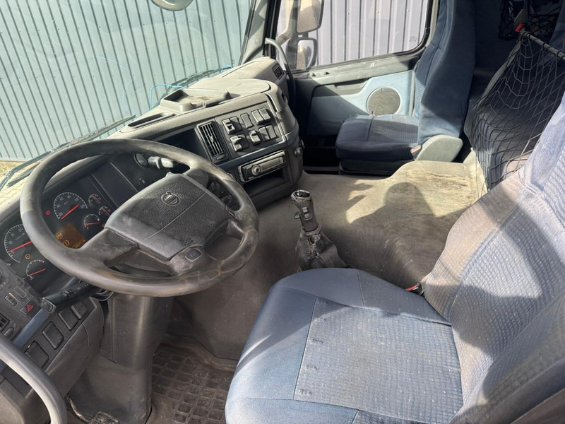 Volvo FM9, 11000 liter - Kamion cisterna: slika 5 Volvo FM9, 11000 liter - Kamion cisterna: slika 5